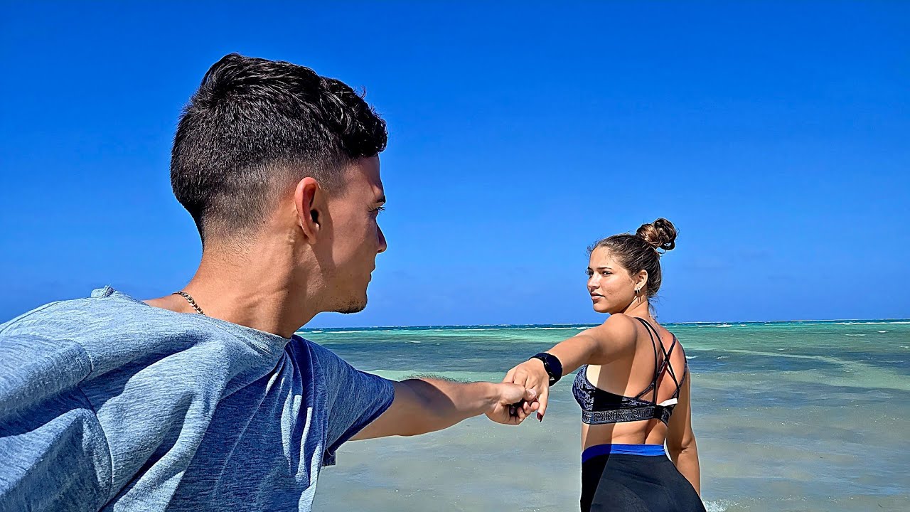 Explorando esta Playa de CUBA 🇨🇺 con viento fuerte