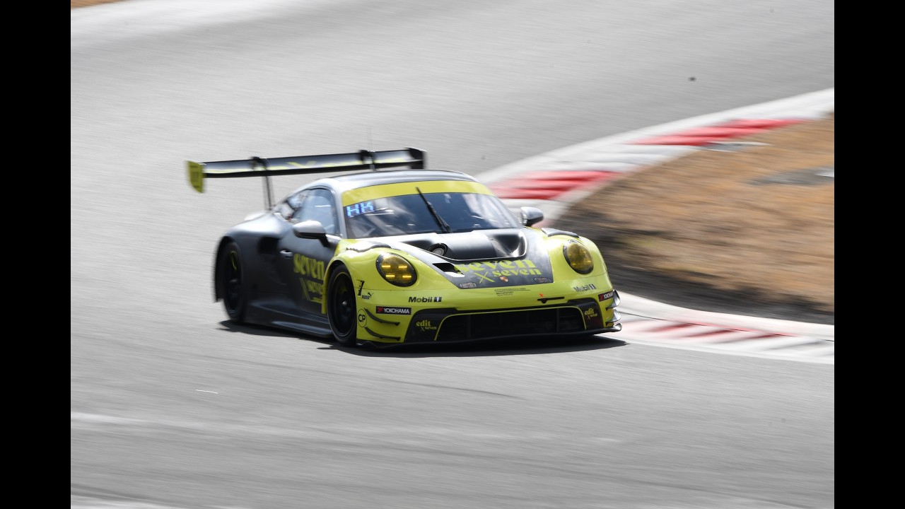 GT300 TEST ダンロップアウト側