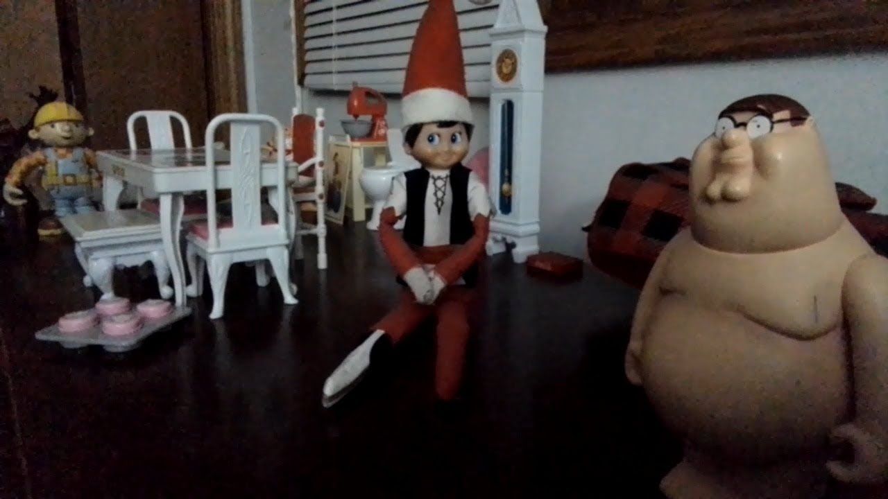 Naked Peter Griffin And His Gas Buddies Cleaned Up Chippy's Furniture🛋🛏🪑