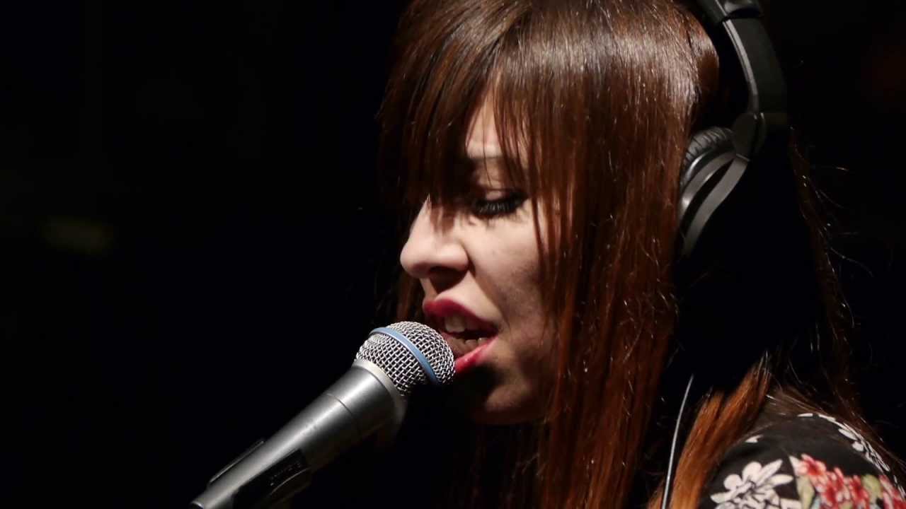 Guarda Capsula - Constellation Freedom (Live on KEXP) su YouTube Guarda Capsula - Constellation Freedom (Live on KEXP) su YouTube