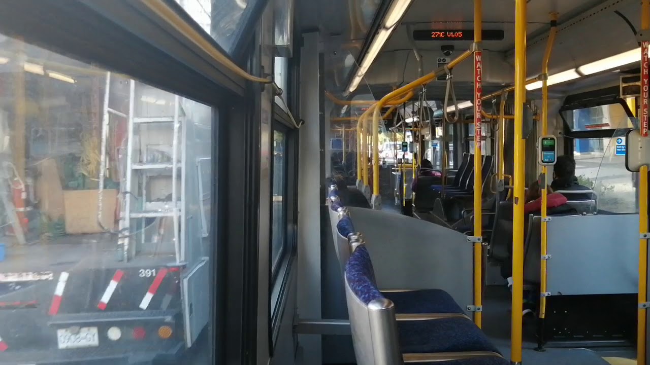 Engine Start Up 2: Translink 2007-8 New Flyer E60LFR 2522 - YouTube