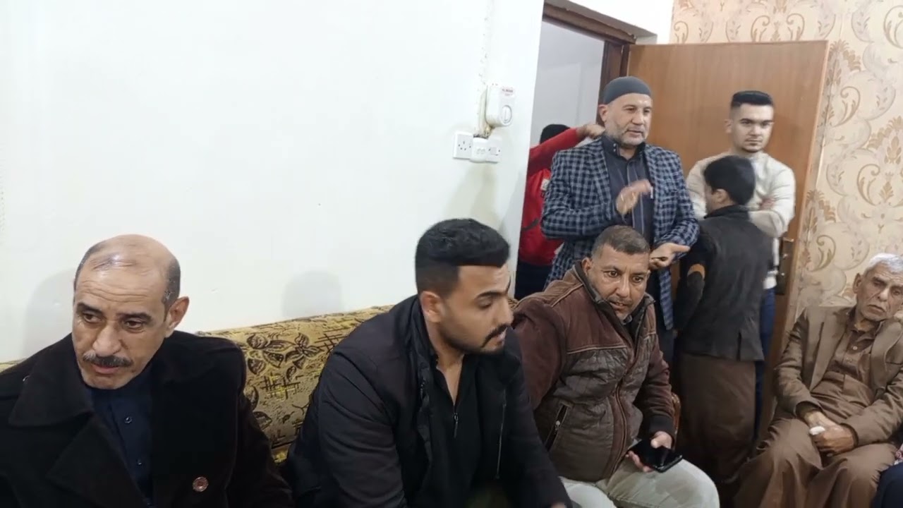 قصيدة حربية ( الله أكبر طارت الطيرة فوك القدس) بصوت المداح الحاج رعد سعدي شكر في مدينة الرمادي