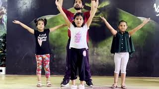 Meri Duniya tu hi re - kids dance video - #v5dancestudio #kidsdance #easysteps Thumb