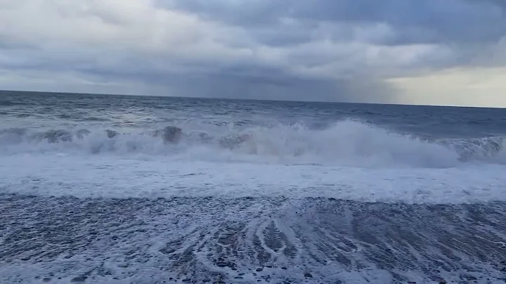 *Killiney Beach**Crestal clear less crowded beach ...