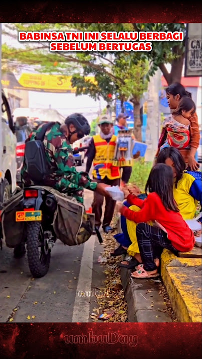 Before leaving for duty, this TNI Babinsa took the time to share #tni #army #bravo #viral
