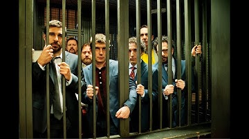 映画『いつだってやめられる 10人の怒れる教授たち』予告編