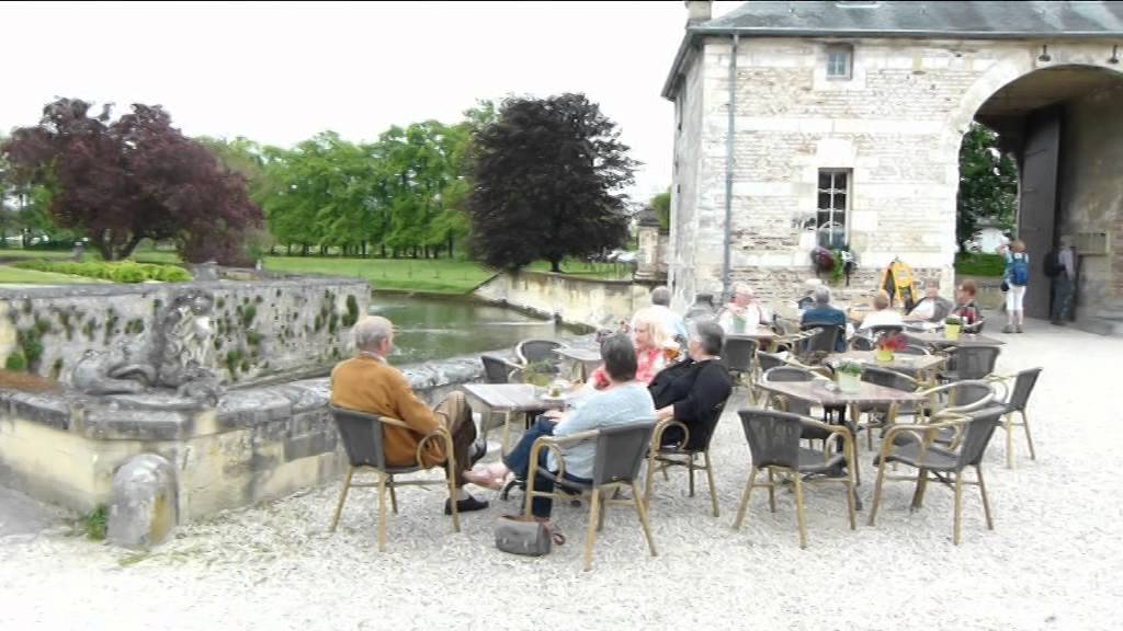 Kasteel Schaloen 2 YouTube player