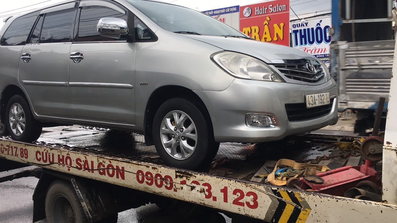 Bán xe ô tô Toyota Innova giá rẻ tại Bình Dương