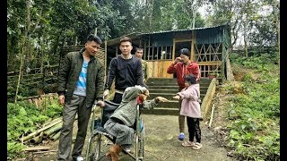 The disabled girl was taken in and raised by domestic benefactors | Single mom mai Hân