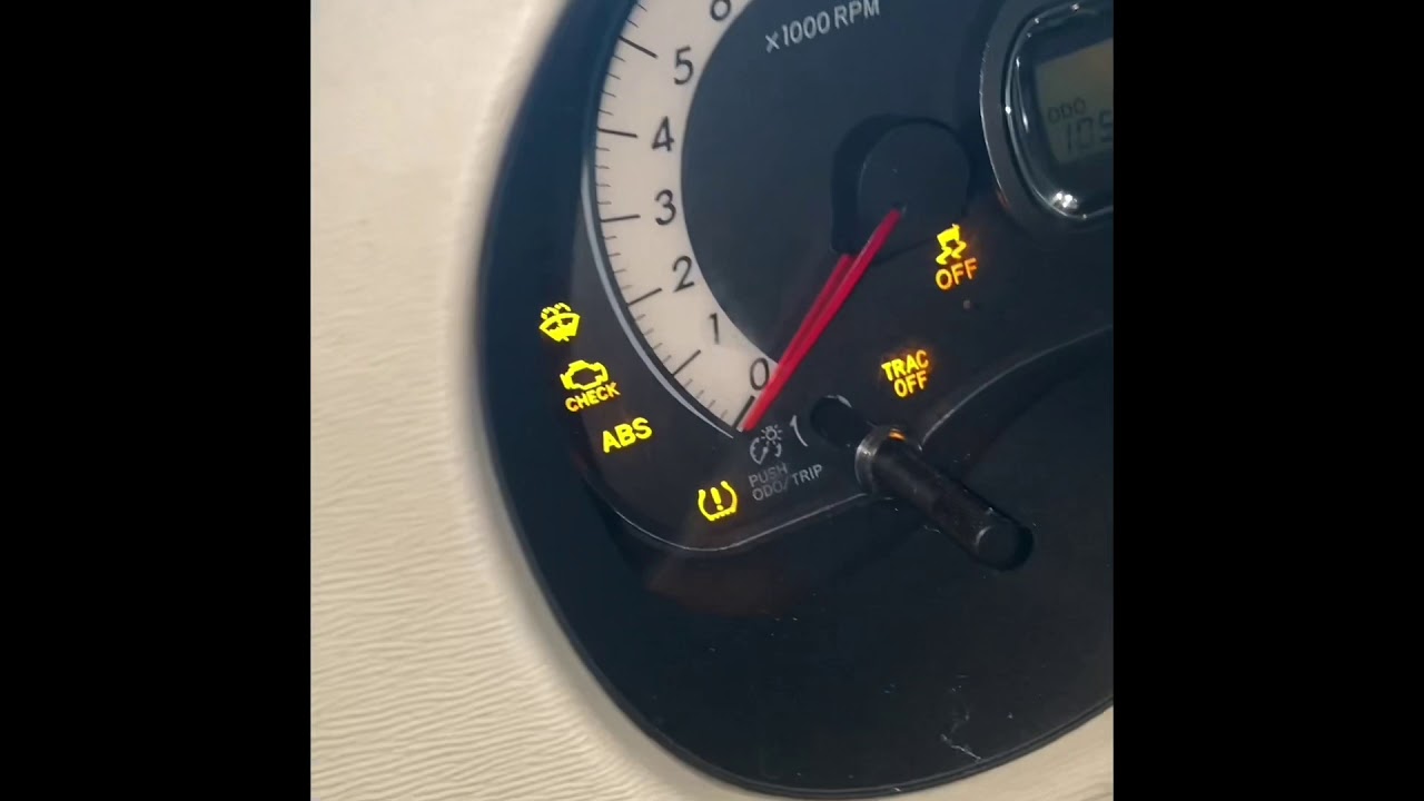 2012 Sienna Check Engine Trac Off lights - YouTube