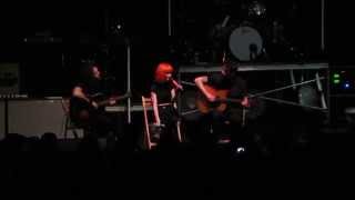 Paramore - Misguided Ghosts (Live at the Dolby Theatre in Hollywood 05/23/2015)