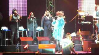 Whitney Houston - My Love Is Your Love (Moscow 09.12.2009)