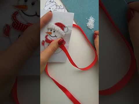 Вышивка снеговика - подвязка для штор