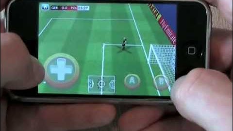 iPhone/iPod Touch App Review: Real Soccer 2009