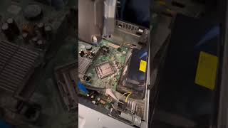 Day two of rebuilding an old office pc into a gaming computer! #computer #pcbuild