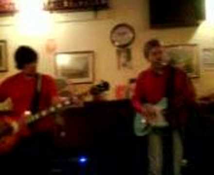 Live At The Crown, oakengates sept 2007