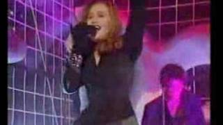 SONIA EVANS: YOU TO ME ARE EVERYTHING *LIVE* (TOTP)