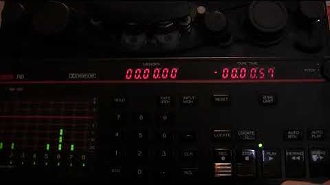 The Fostex R8 (Demo)