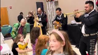 El Mariachi loco/ La pelusa