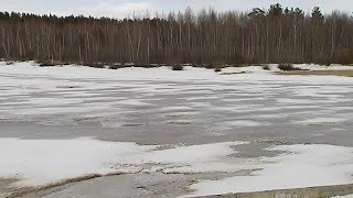 В Урае спасли женщину со льдины В Урае спасли женщину со льдины