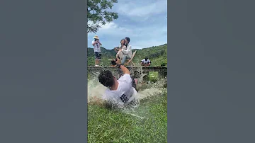 Very Funny Photoshoot 