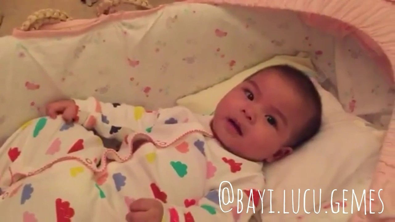 Nastusha Olivia Alinskie - Nungguin daddy pulang ! (EPISODE 01)