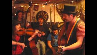 Mad Dog Mcrea - Am I Drinking Enough - Songs From The Shed Session chords