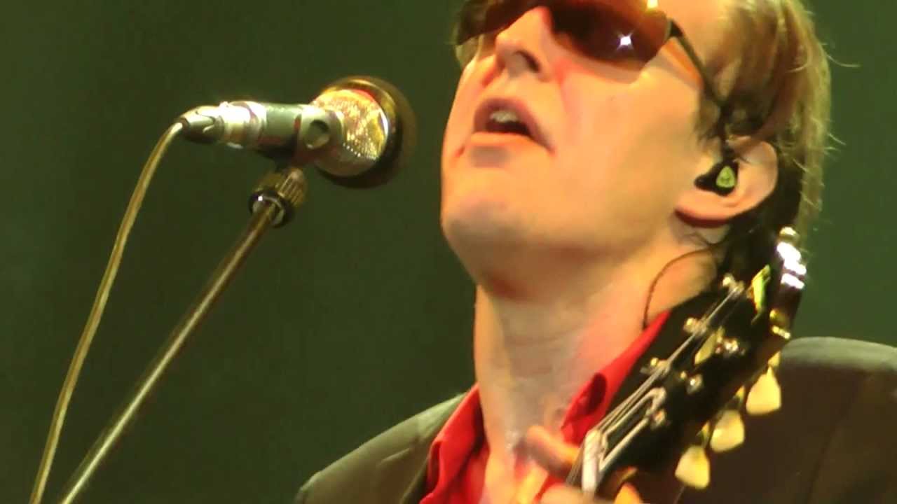 Joe Bonamassa - You Better Watch Yourself (Live At Shepherds Bush Empire 27/03/2013) Joe Bonamassa - You Better Watch Yourself (Live At Shepherds Bush Empire 27/03/2013)