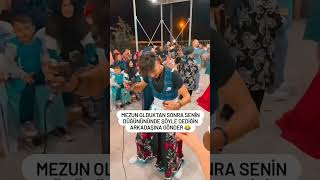 Mezun Olduktan Sonra Seni̇n Düğününde Şöyle😂