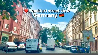 🇩🇪Frankfurter Straßenansicht, Wunderschöne Gebäude stehen entlang der beiden Seiten dieser Straße...