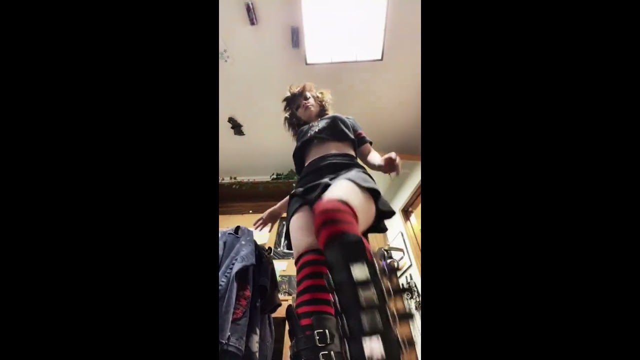  Emo Transition Gothgirl Hot Goth Emogirl Red Fluffyhair Viral Via Sierra Shook68 Tiktok