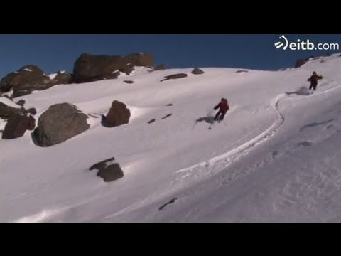 Video: Fuera de las pistas habituales: esquí en la nieve en Marruecos