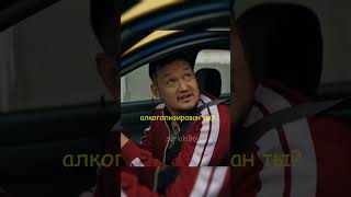 Бандит Отобрал Машину У Таксиста😮 #Shorts #Сериалы #Фильмы #Киноман