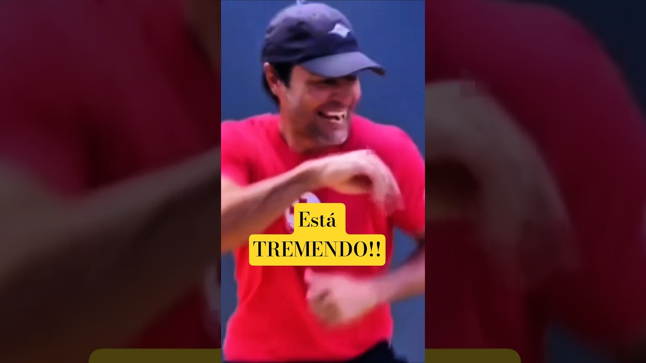⁣...Chayanne es el hombre más sexy...quién mas piensa igual? #chayanne #bailemosotraveztour