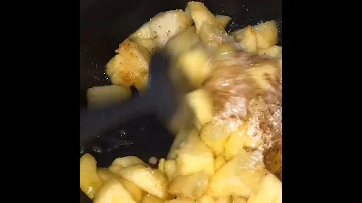 Apple & pomegranate samosa pie