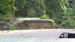 Davidson County flooding traps family after road washes away