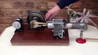 Large Beta Stirling engine used to light LEDs