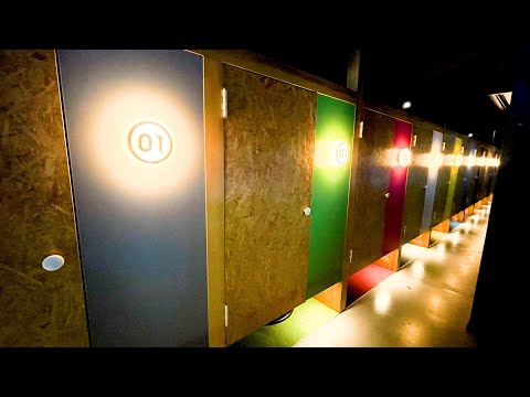 Very clean capsule hotel in TOKYO | Booth Net cafe & capsule