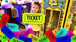 Kids play center | LITERALLY Winning ALL The Tickets! Ticket Coin Pusher Arcade JACKPOT! screenshot 4