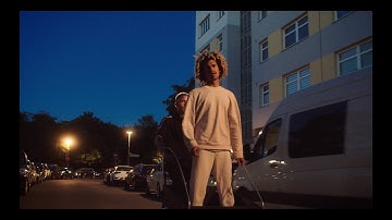 NOPÉ - Crawling (Official Video)