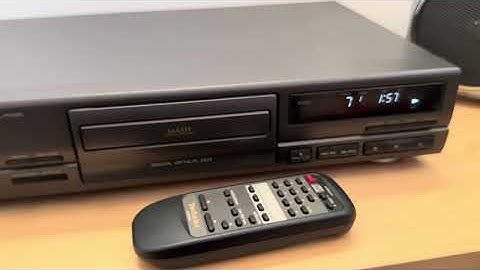 Technics SL-PG490 Compact Disc CD Player Demo 