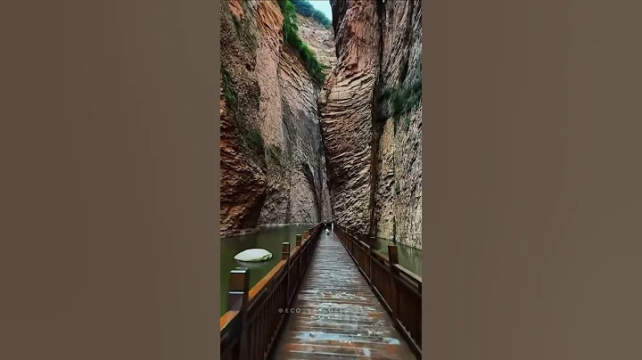 Places on earth that don't feel real #adventure #travel #explore #nature 🌿🍃