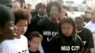 Download Lagu Beverly Hills, LA (Murs vs. Weezer) MP3