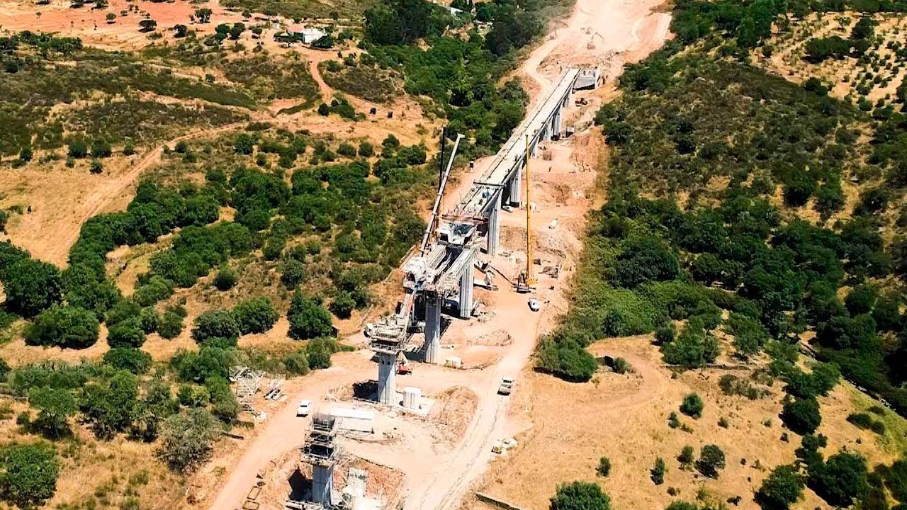 Linha Évora, Portugal - ULMA Construction [pt]