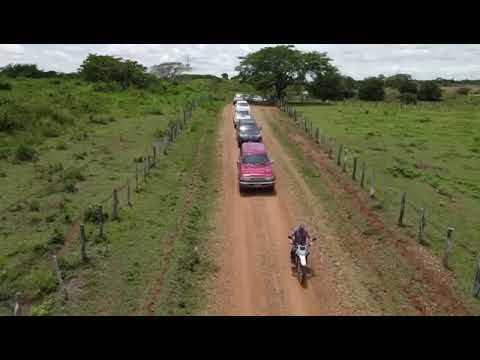 Colombia: inquietud por el desfile de camionetas de un grupo de seguridad privada de ganaderos contra invasores