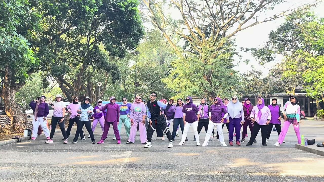 Mamacita - Adnan Veron Doci Chikita Christy Zumba Choreo by Zin RVM