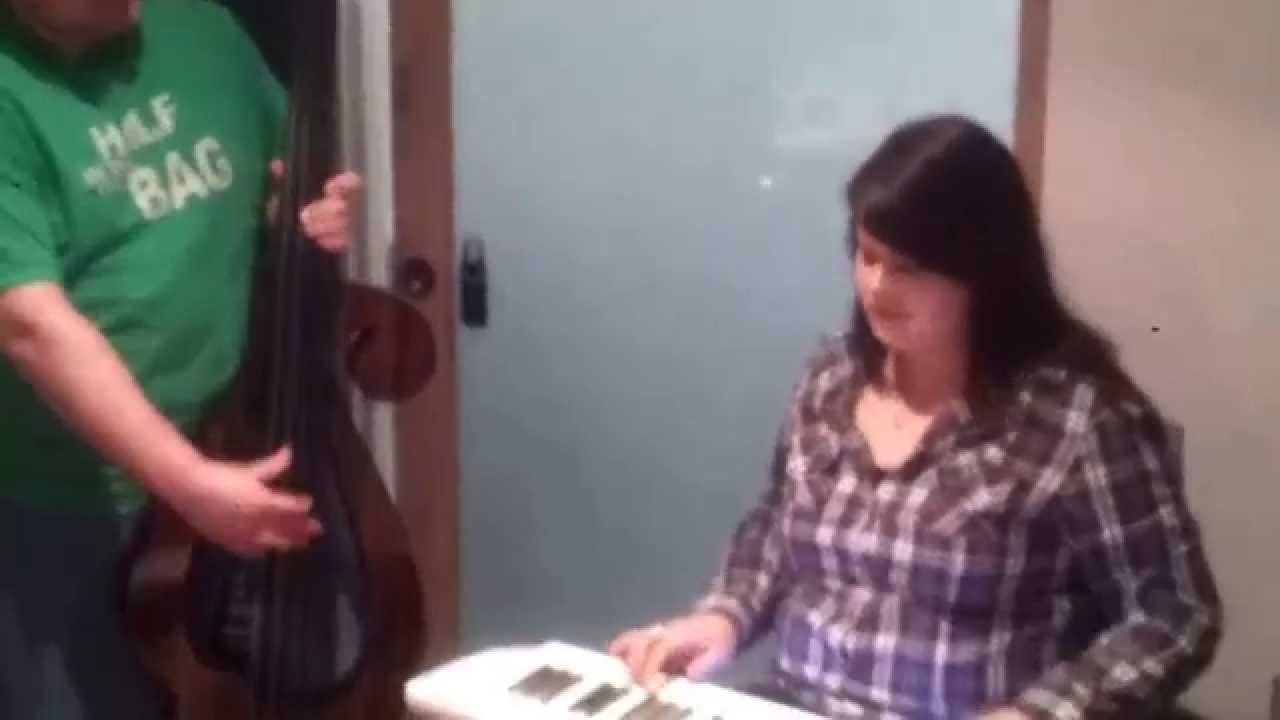 The Entertainer Scott Joplin (Electric Upright Bass Cover Gojing