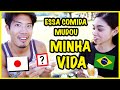 Comendo comida brasileira na rua do Japão