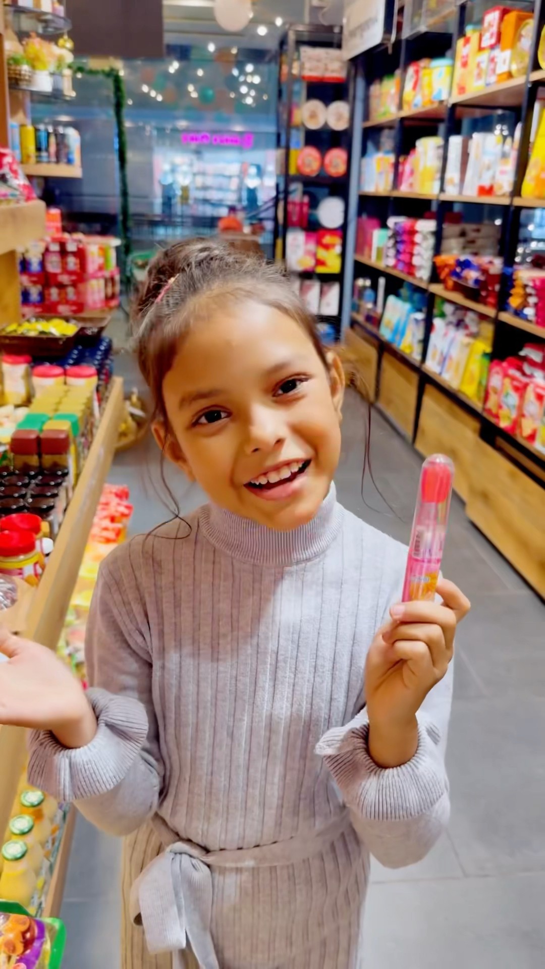Reedishna Ko Chiya Brush Candy