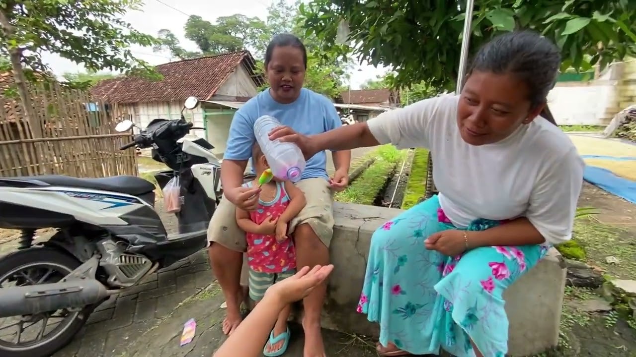 NGETERKE PESENAN NOK GENE BOS DUIT KANGEN GHIBAH NEK KUMPUL KONCONE